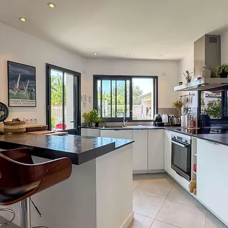 Villa Jolie Maison Renovee Sur